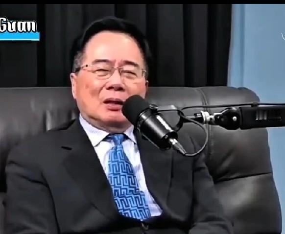 诺贝尔奖获得者的学生断言，台湾的军队跟解放军打，绝对赢不了，台湾军队加上美军也赢