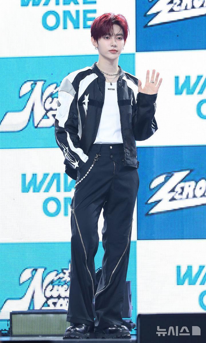 章昊✖️ZB1 正规一辑回归新闻发布会 📷章昊新专回归新闻图 ​​​