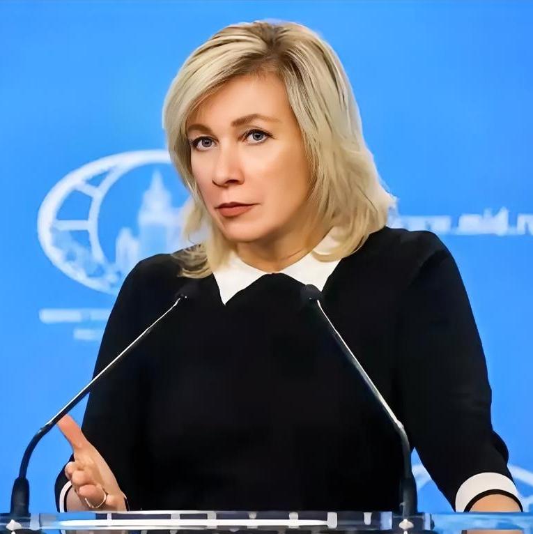 这回是真的把桌子掀翻了。

扎哈罗娃把话挑明了：西方在乌克兰的人员和设施，全是打