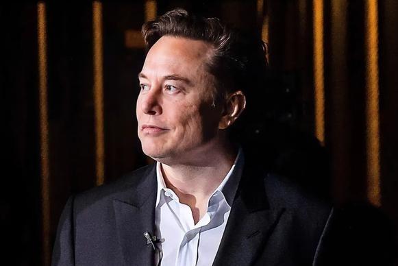 中国未来最大敌人，不是特朗普，而是即将手握万亿美元的马斯克
2026年2月10日