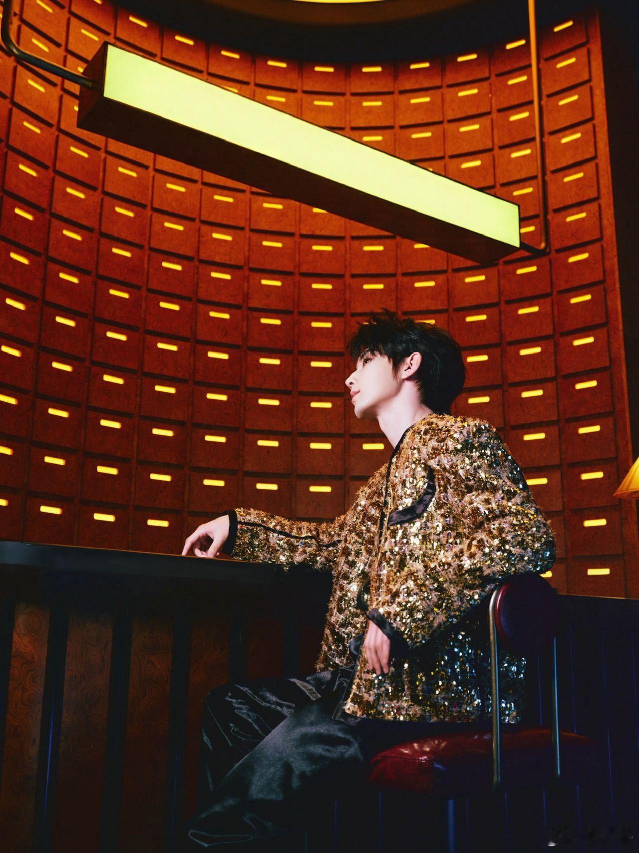 沈月郭俊辰Red开场 谁的期待值直接拉满！沈月郭俊辰带来超燃 Red 开场，青春