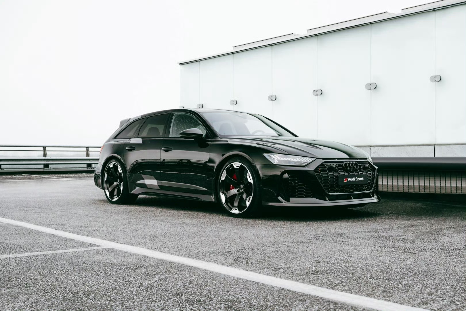 奥迪 RS6 Avant GTYYDS 