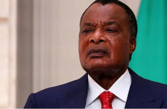 82岁老爷子连任总统，得票率94.9%！4月16号金特雷体育中心里挤得水泄不通，