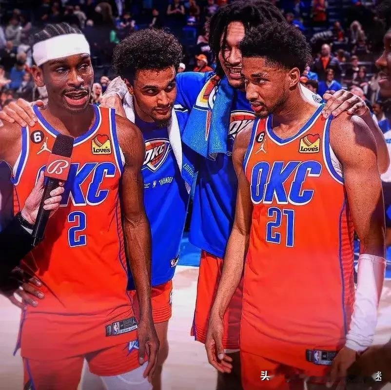 今年的NBA总冠军大概率雷霆了，东部尼步行者很可能淘汰尼克斯！！！看看今年东部，