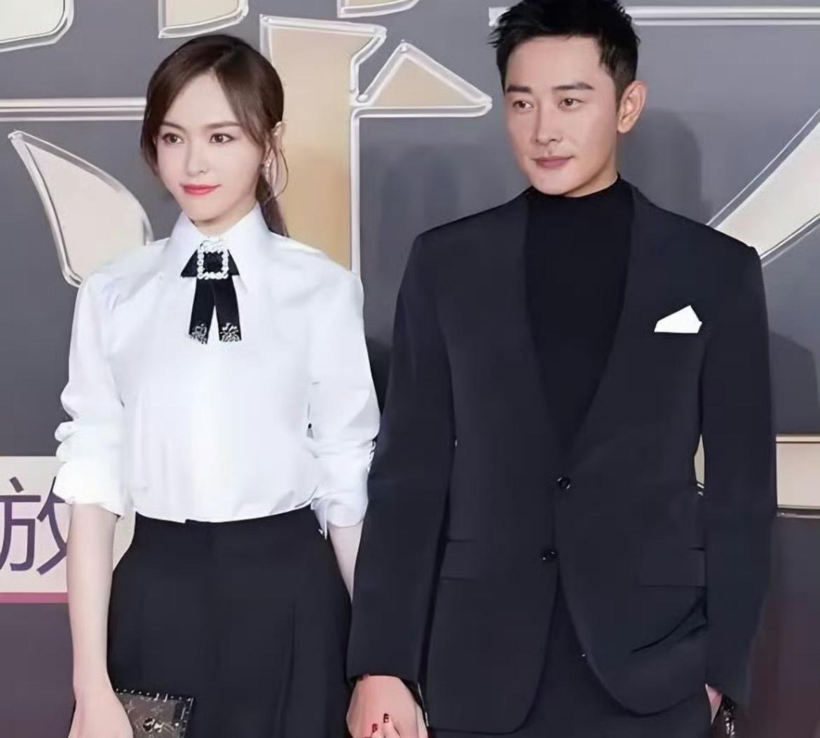 唐嫣罗晋被传离婚，还说得有鼻子有眼，连孩子抚养权都安排上了。
我刷到那几张糊到发