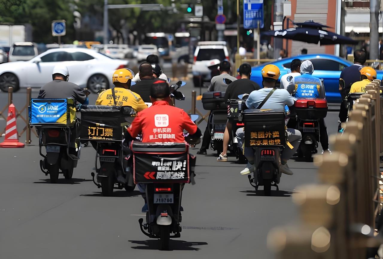 跑网约车、送外卖？当退路已经不再是退路的时候

网约车和外卖行业，正在全面进入运