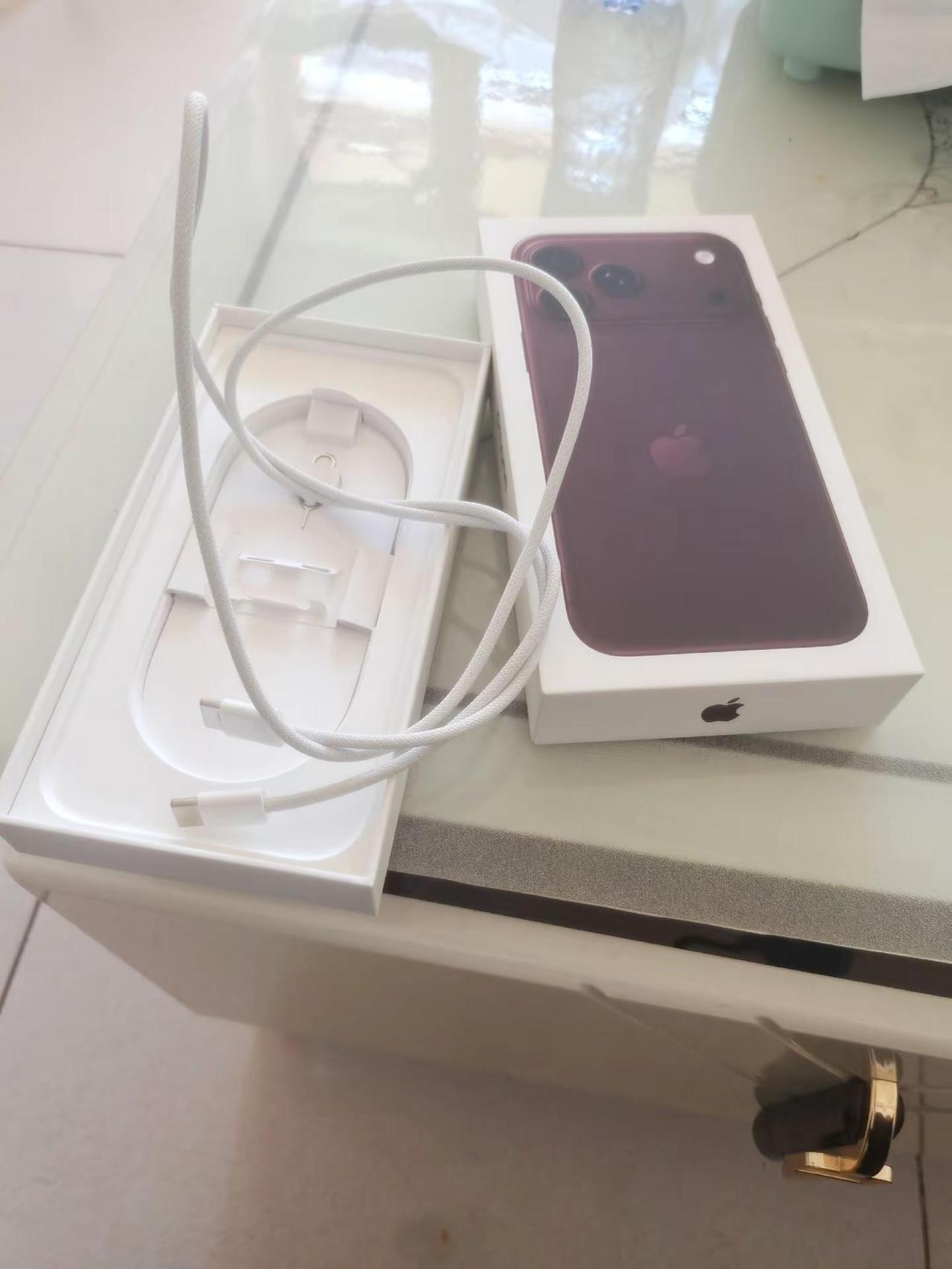 18pm1tb深樱桃