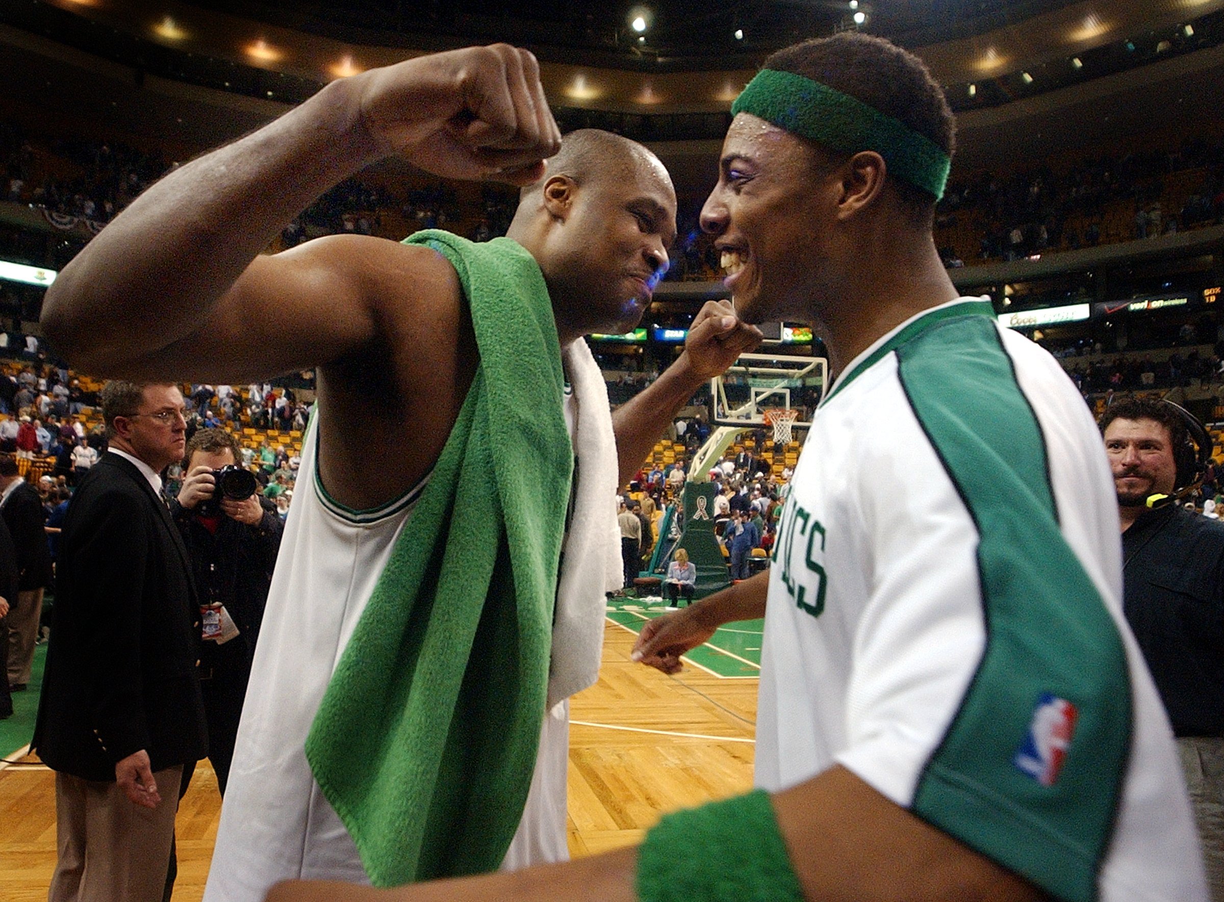 Antoine Walker and Paul PierceJason Tatu