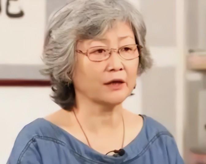 是谁骗了老百姓，是刘洪斌吗？绝对不是。
 
罪魁祸首是那些黑心的商家和电视台。