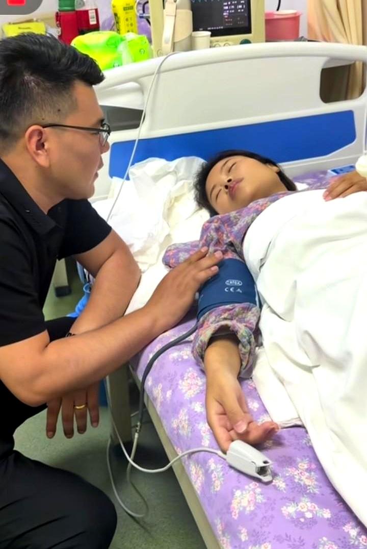 庆伟在账号报喜“母子平安”时，那行字像把心拉回正位。
小爽35岁，第四胎，也是第