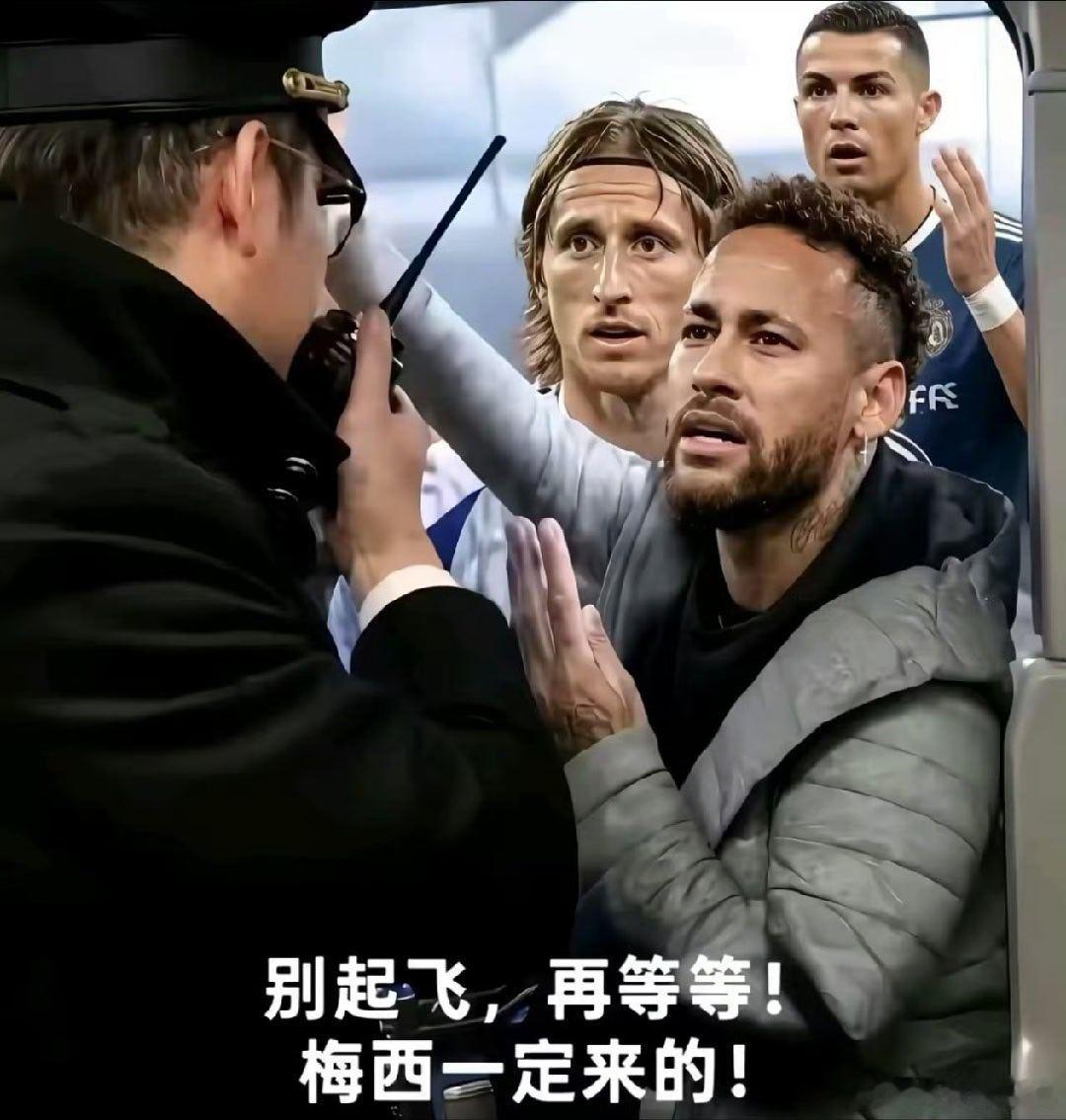 埃及率先破门 然后梅老板点球没进 梅老板啥情况射门像发点球一样精准罚点球咋这样了
