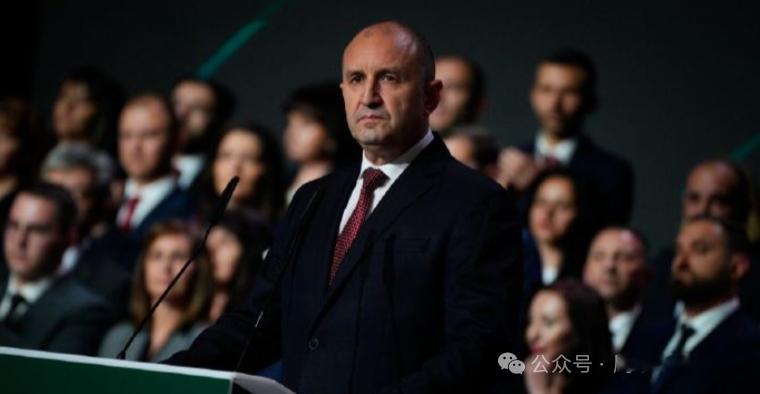 烽火问鼎计划 即便是欧尔班即将下台，欧盟内部也不是完全支持乌克兰，除了菲科领导的