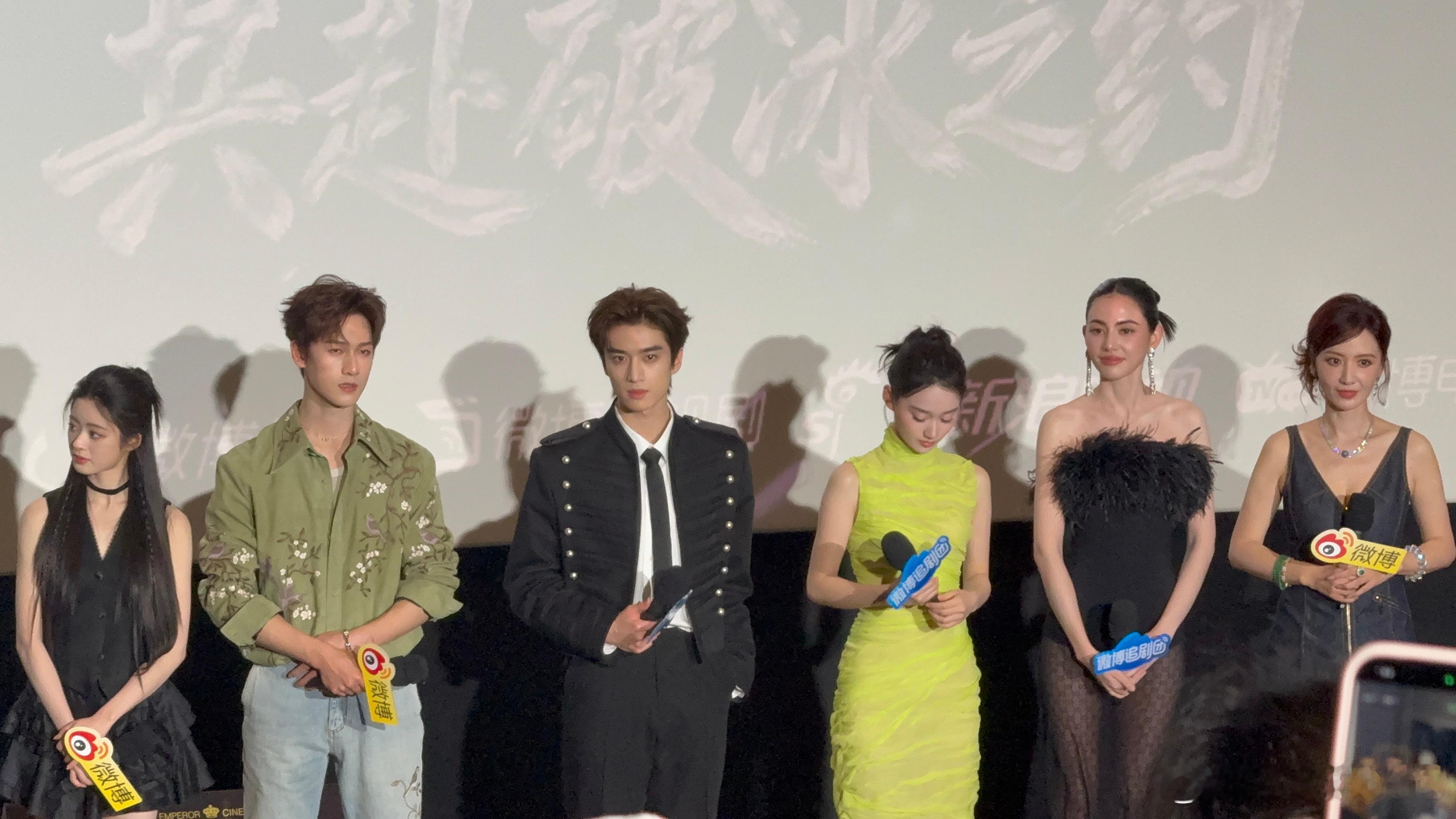 张萌爆料李昀锐张康乐穿老头衫 真的会被张萌这个爆料笑发财，但是转念一想，李昀锐和