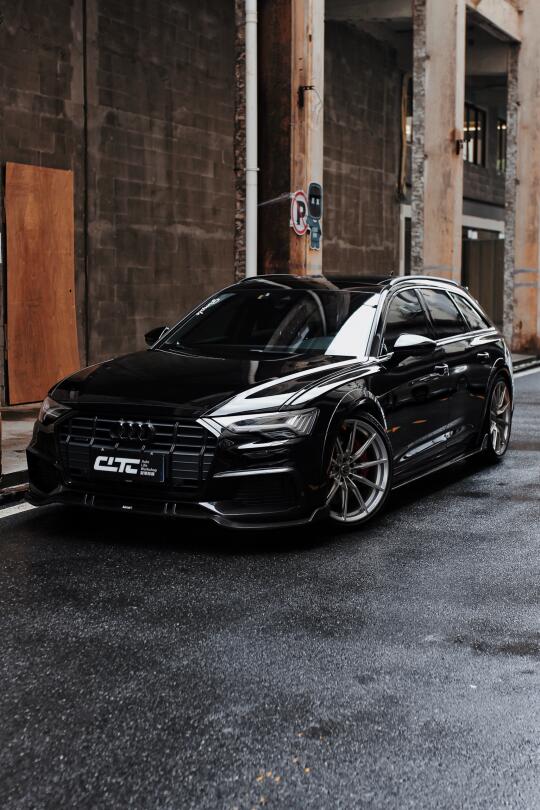 下雨天的黑武士A6allroad