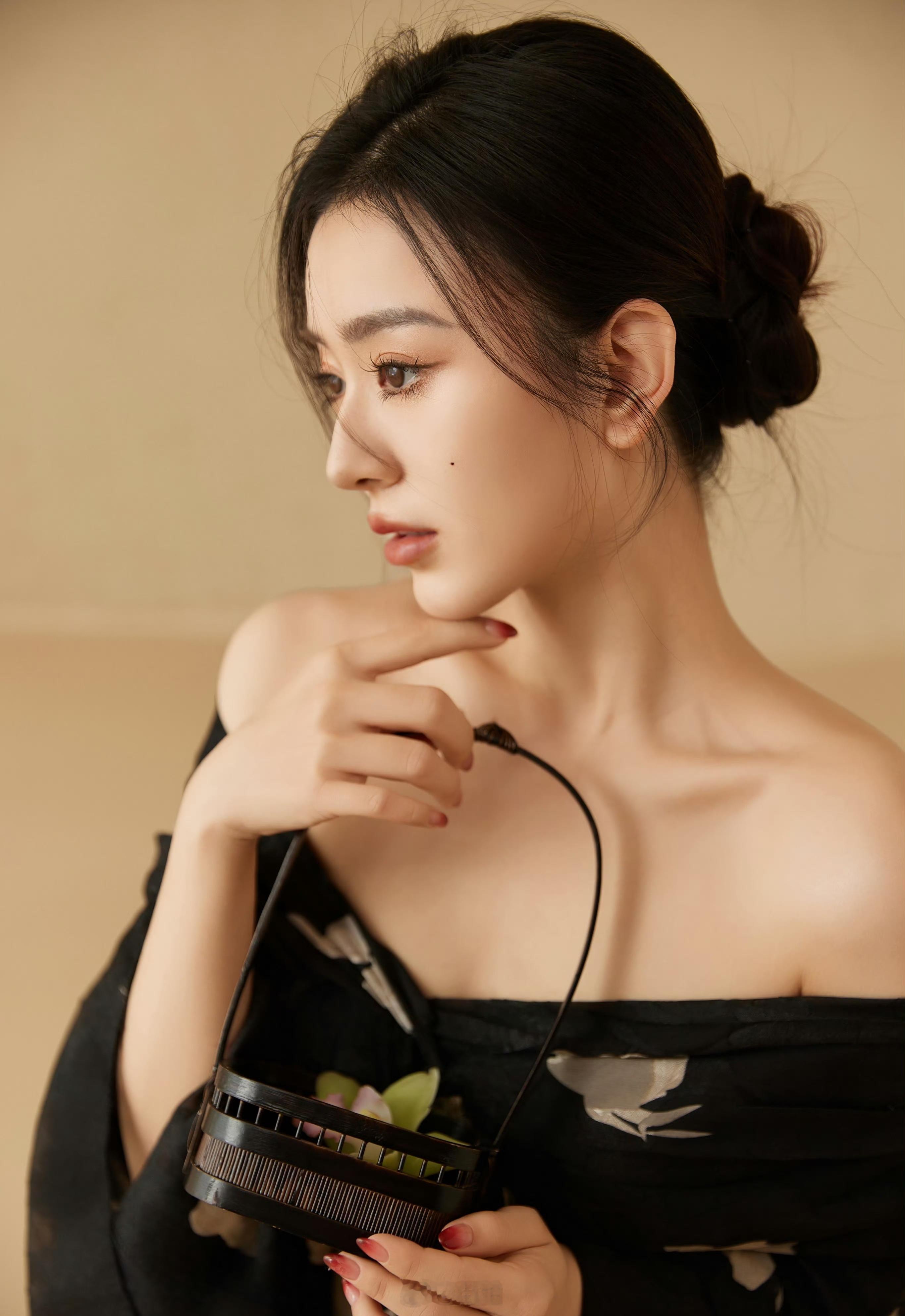 你追你的西方相，我做我的东方骨，小姐姐的古风太美了 ​ ​​​