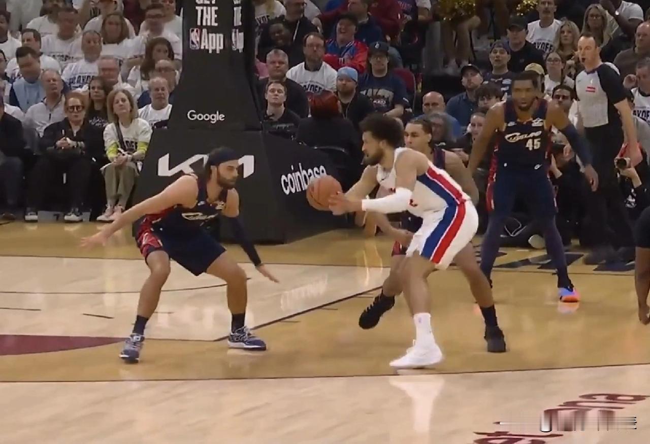 NBA东部半决赛战报，米球王上半场装死仅4分，下半场39分，全场43分，骑士主场