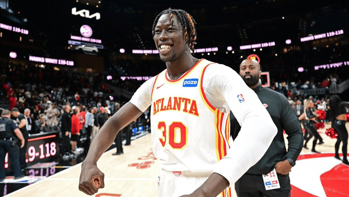 老鹰官方：恩迪亚耶左肩半脱位，赛季报销