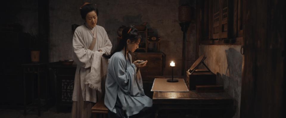 家业亲情才是最大的刀 看着李祯在墨坊受委屈，妈妈瞬间炸毛护犊子的样子，简直就是我