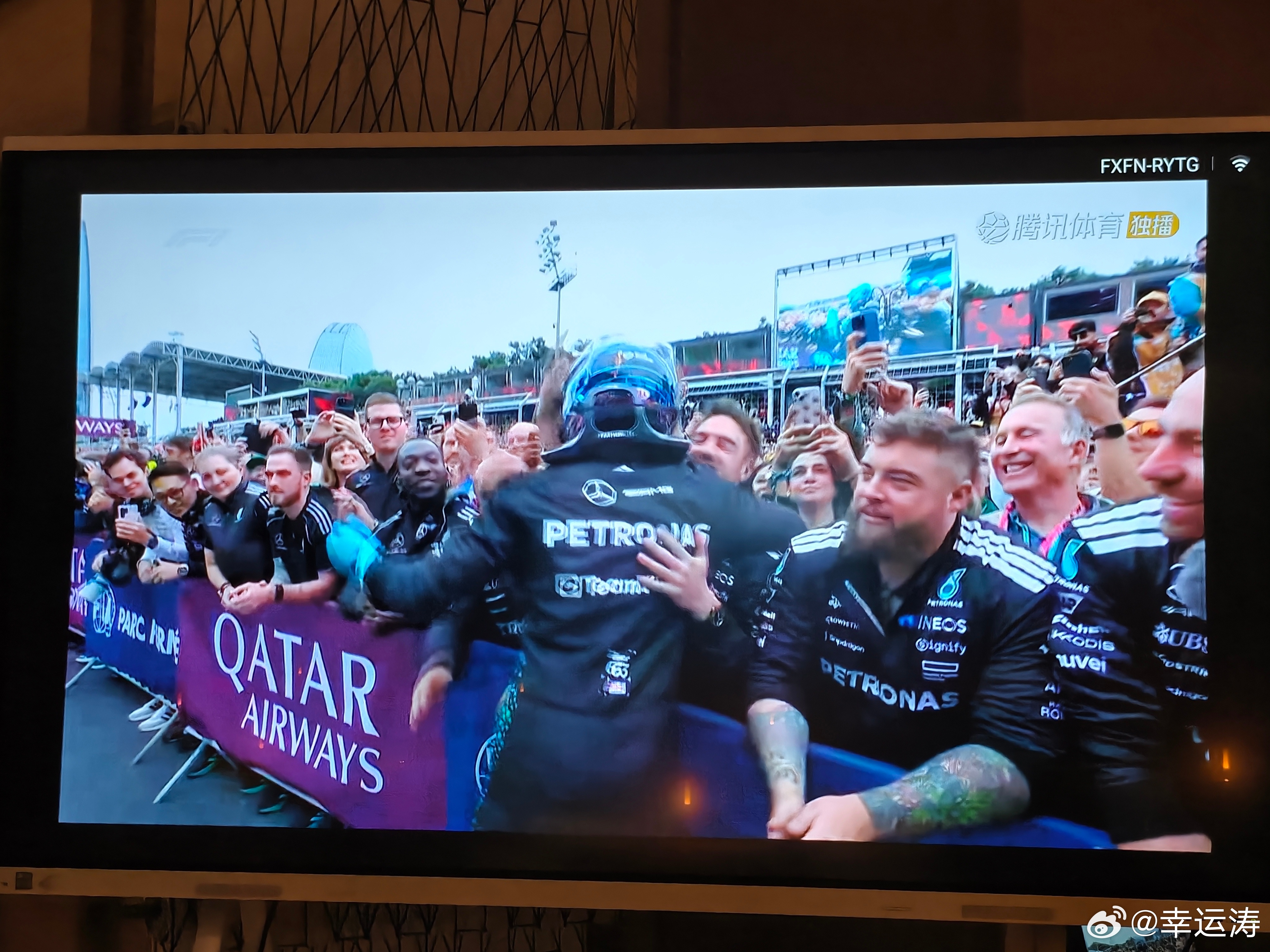 2025F1阿塞拜疆大奖赛恭喜拉塞尔亚军！！小伙子是真的帅啊！（图二来自我实拍，