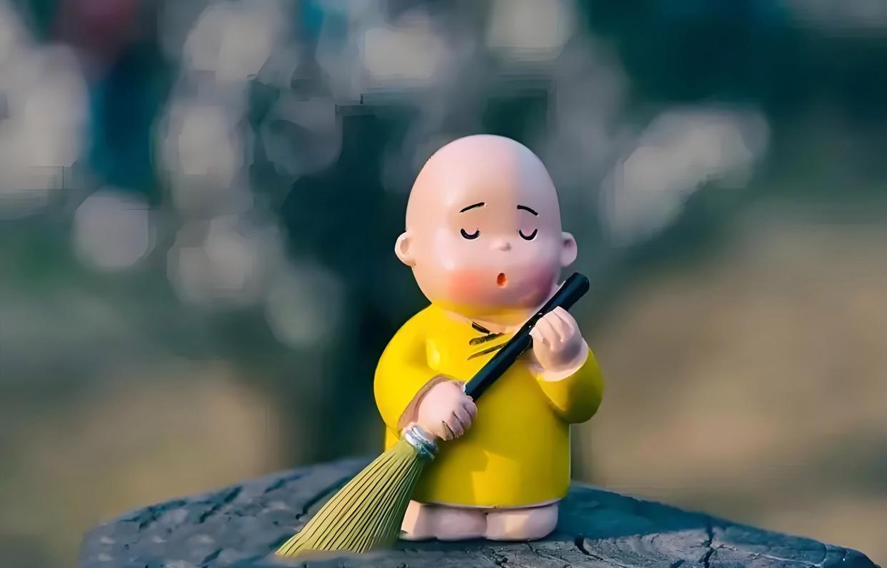 幼时求疼爱
少时求知识
涉世求机缘
安身求发展
富贵求身份
强大求地位
惨败求平