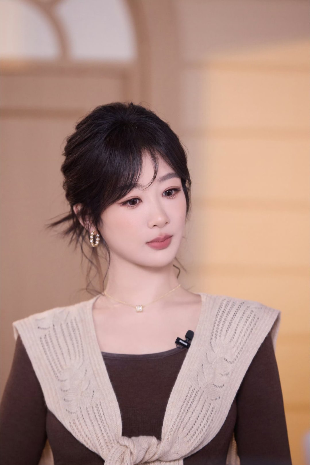 杨紫[超话]yz杨紫玉兰花开君再来 yz 杨紫董竹君遇见你长久孤寂如万物回春[杨