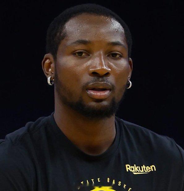 据Marc J. Spears报道，勇士队在吉米·巴特勒赛季报销后，预计仍将交易