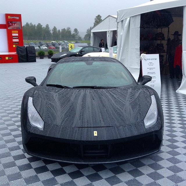 一波涡轮马法拉利488 GTB 