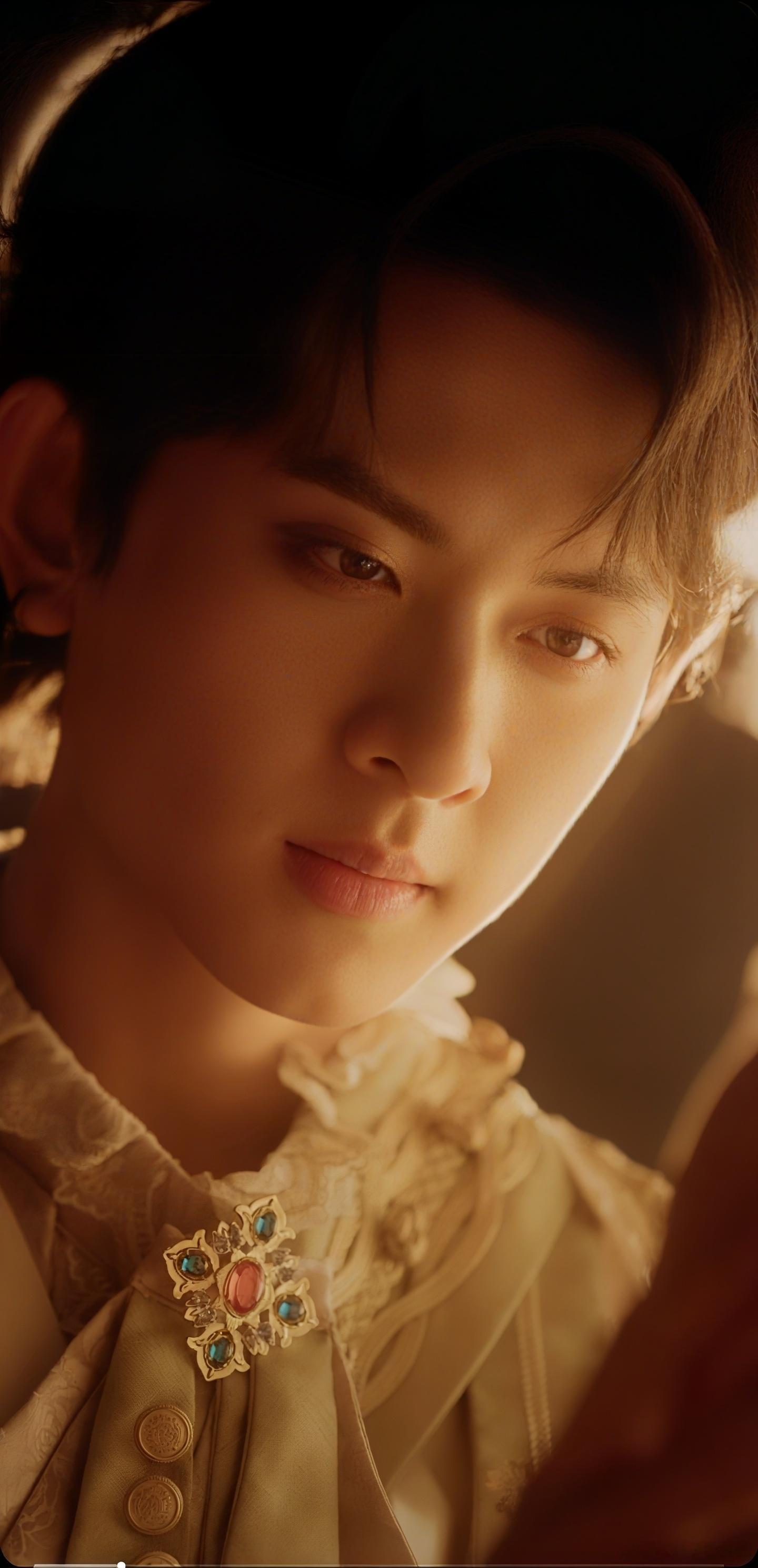 陈添祥 🍊向全世界安利陈添祥 好像童话故事里的王子，好帅。