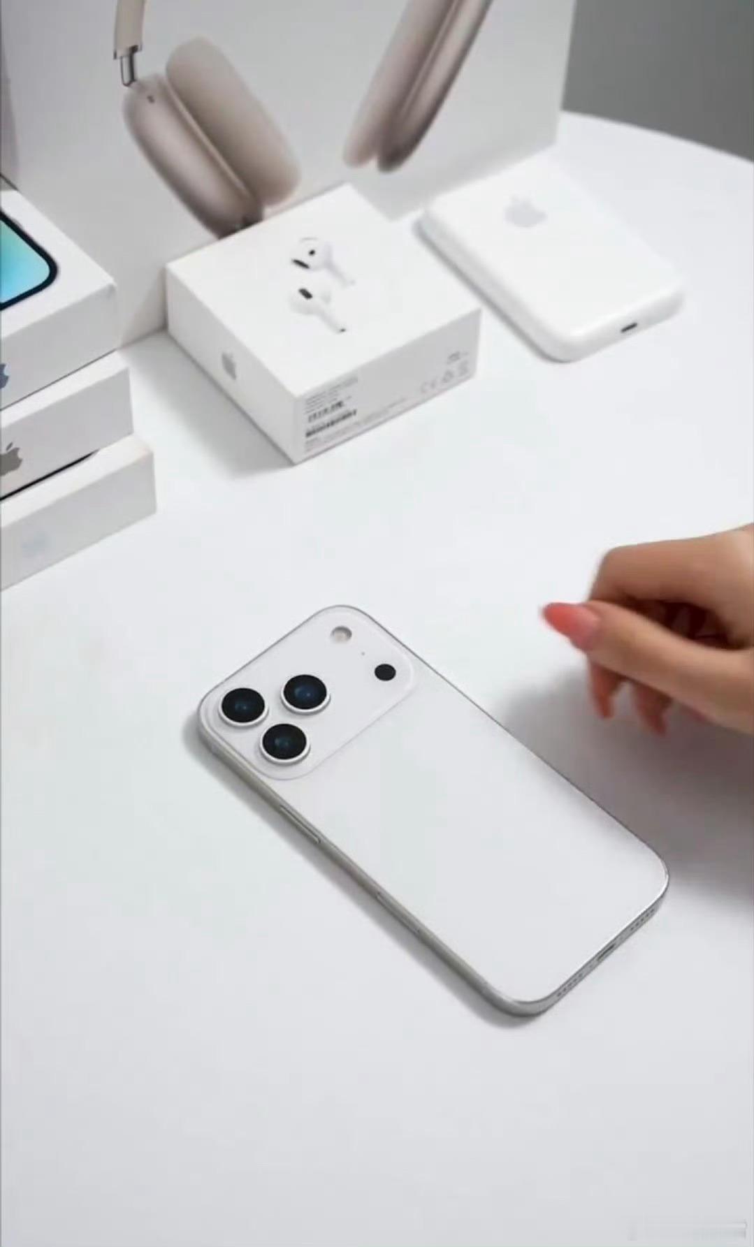 iPhone18或推迟上市iPhone17都还没发布就开始爆料iPhone18啦