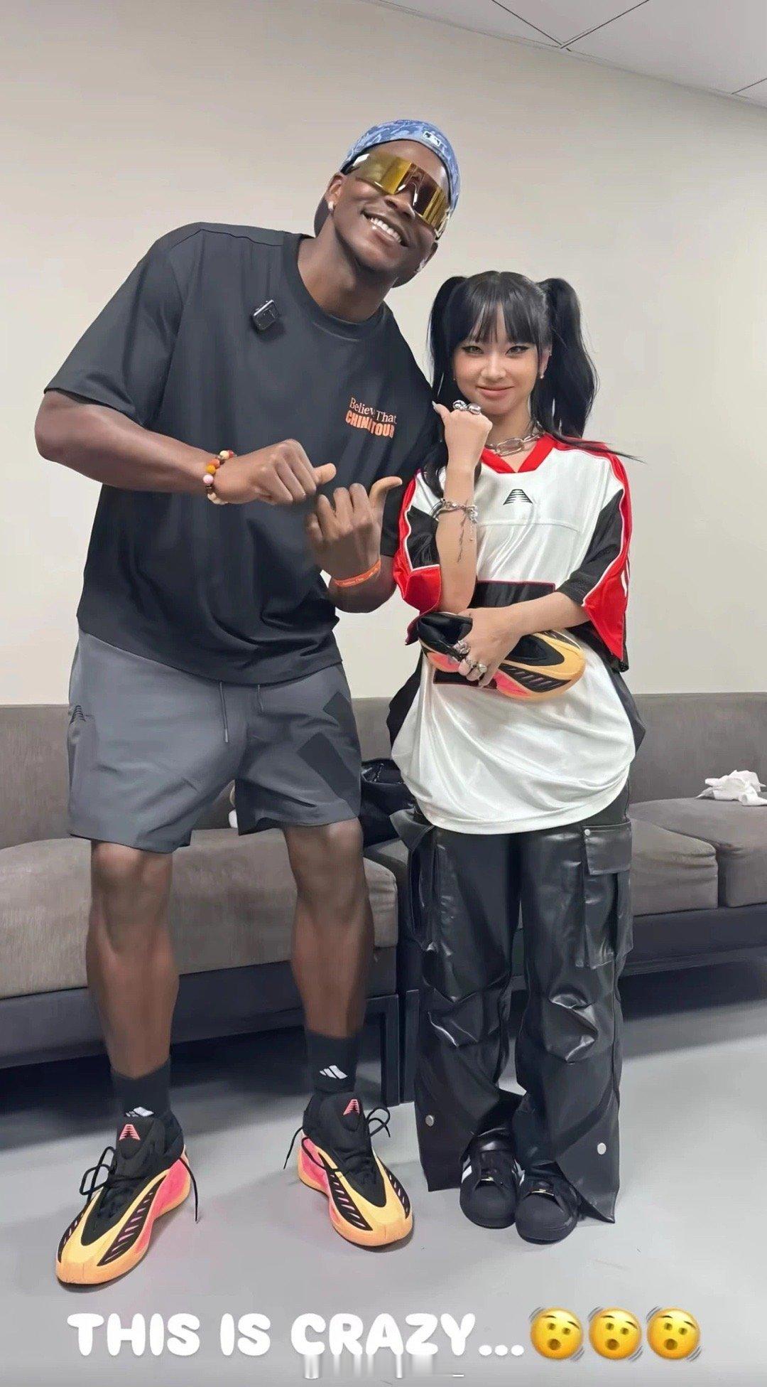 破次元壁！李由音联动爱德华兹🔥爱德华兹 ​​​