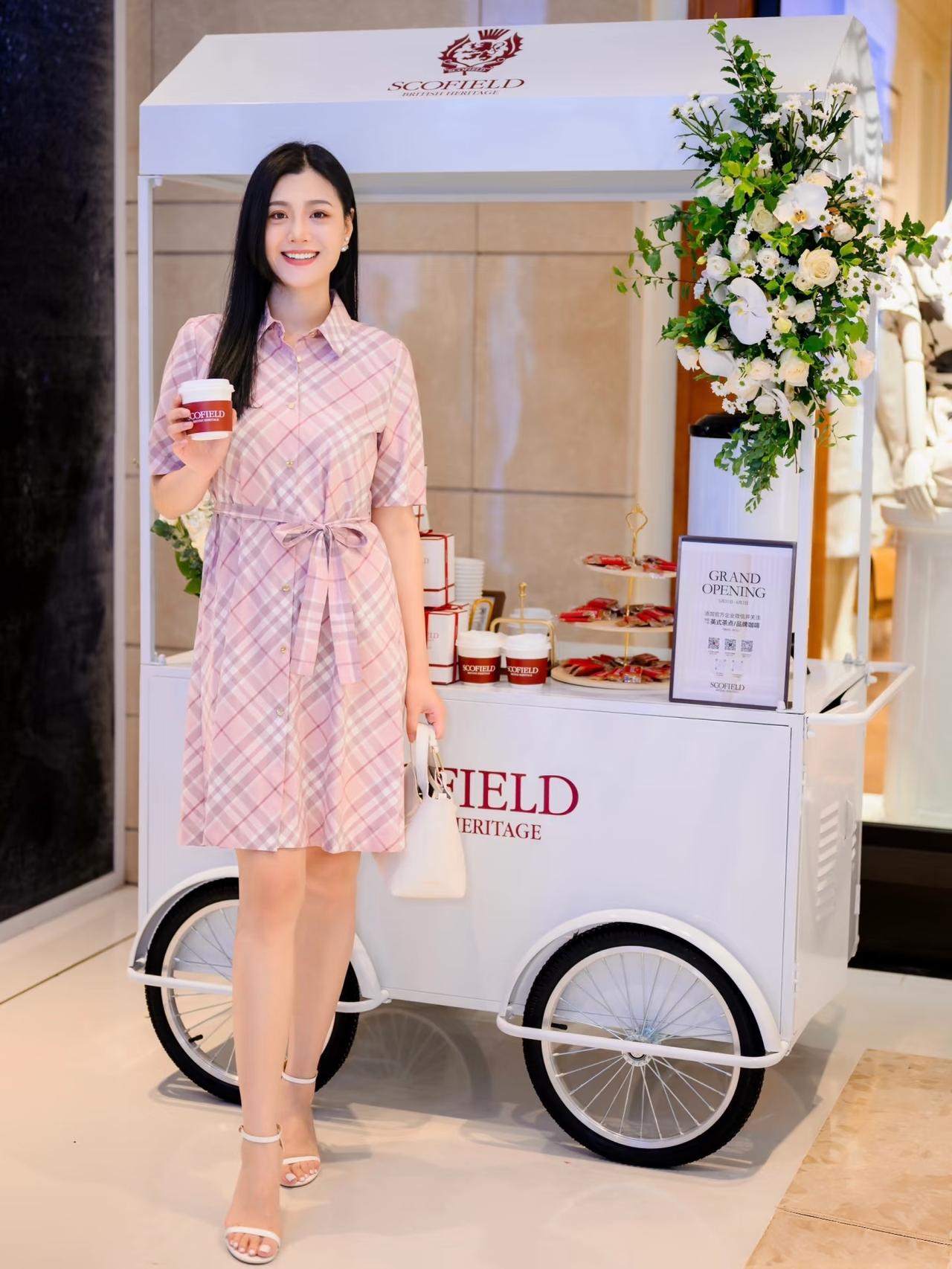 你认为你心中的美女是谁呢