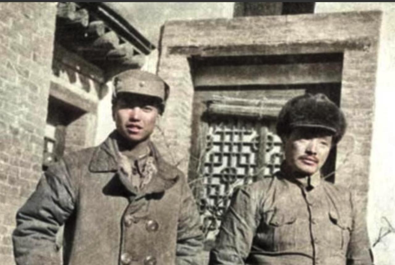 1939年，齐会战斗：毒气弹炸晕贺龙，他醒来第一句话竟是感谢日军？下一秒，全军总