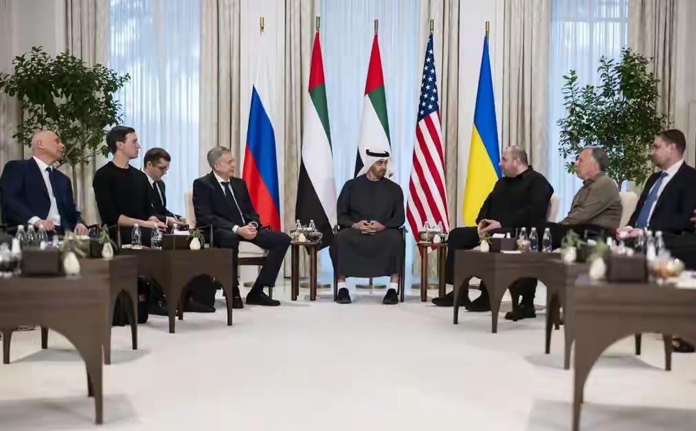 美国、俄罗斯和乌克兰在阿布扎比举行的三方谈判取得了成效，因为各方都想结束这场俄乌