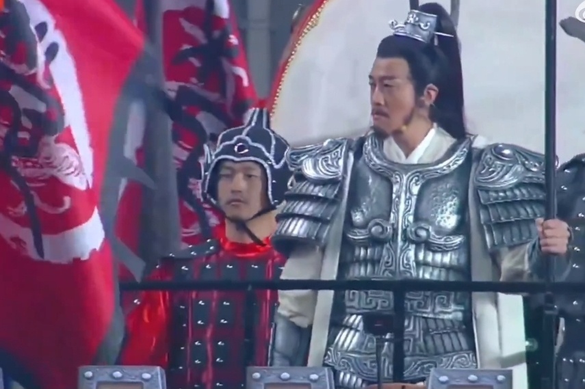 何润东霸王全妆  何润东是真的吃到主义的红利了。这才短短不到一个月的时间，新代言