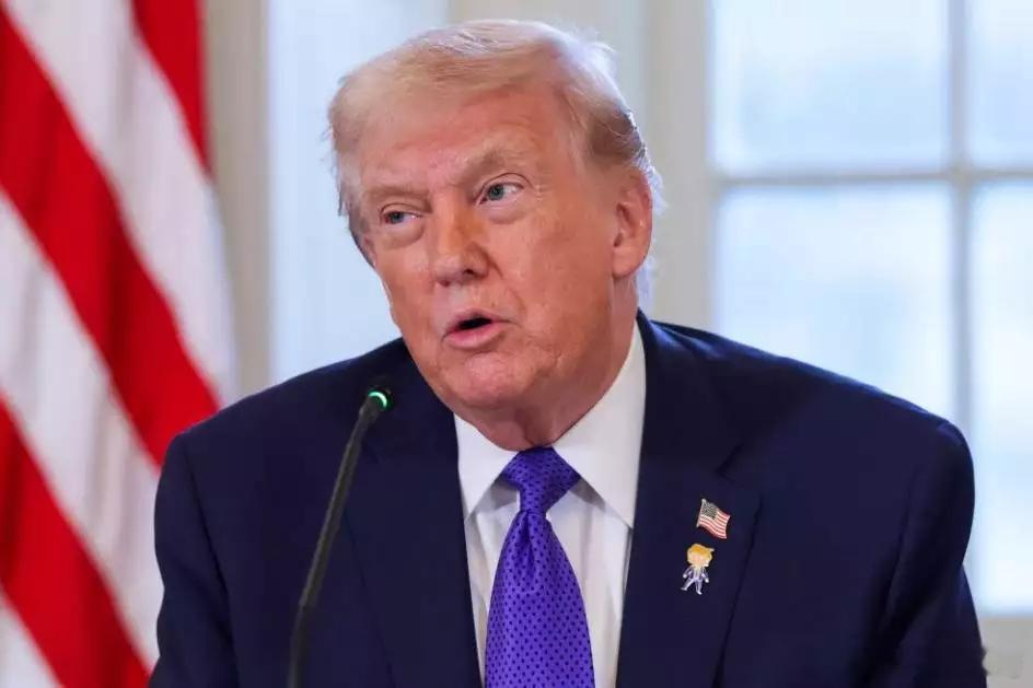 当地时间14日，据多名消息人士透露，美国总统特朗普向其国家安全团队表示，他希望任