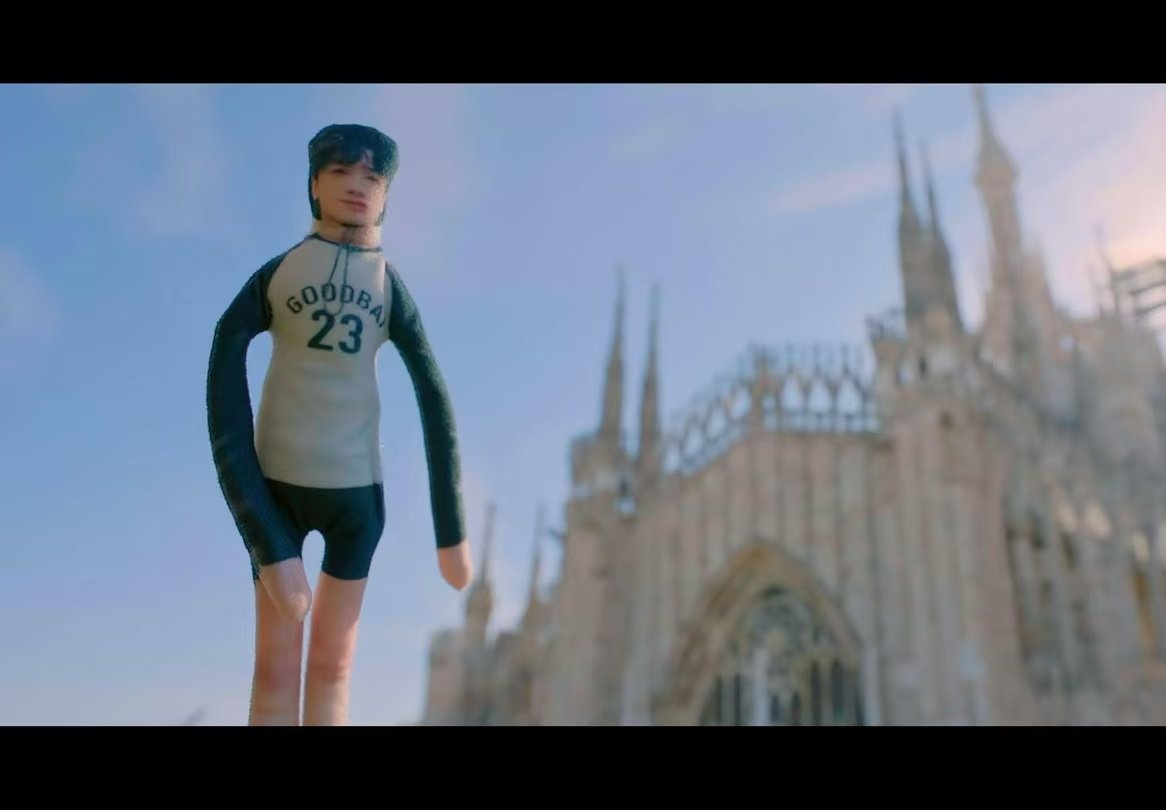 白敬亭老鼠干被做成连续剧现在就出发把白敬亭老鼠干做成连续剧 因档期原因，缺席《现