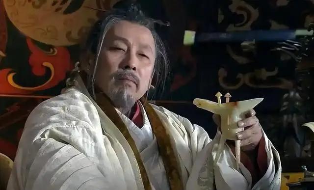 吕后刚闭眼，显赫吕氏为何三月内被屠尽？一场无声政变，兵符易手、盟友倒戈，幕后黑手