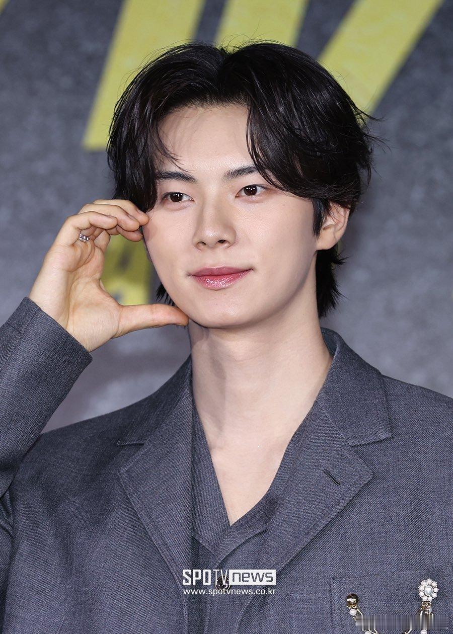 【独家】大势李彩玟，将主演韩版《解忧杂货铺》日本著名小说《解忧杂货铺》正在制作韩