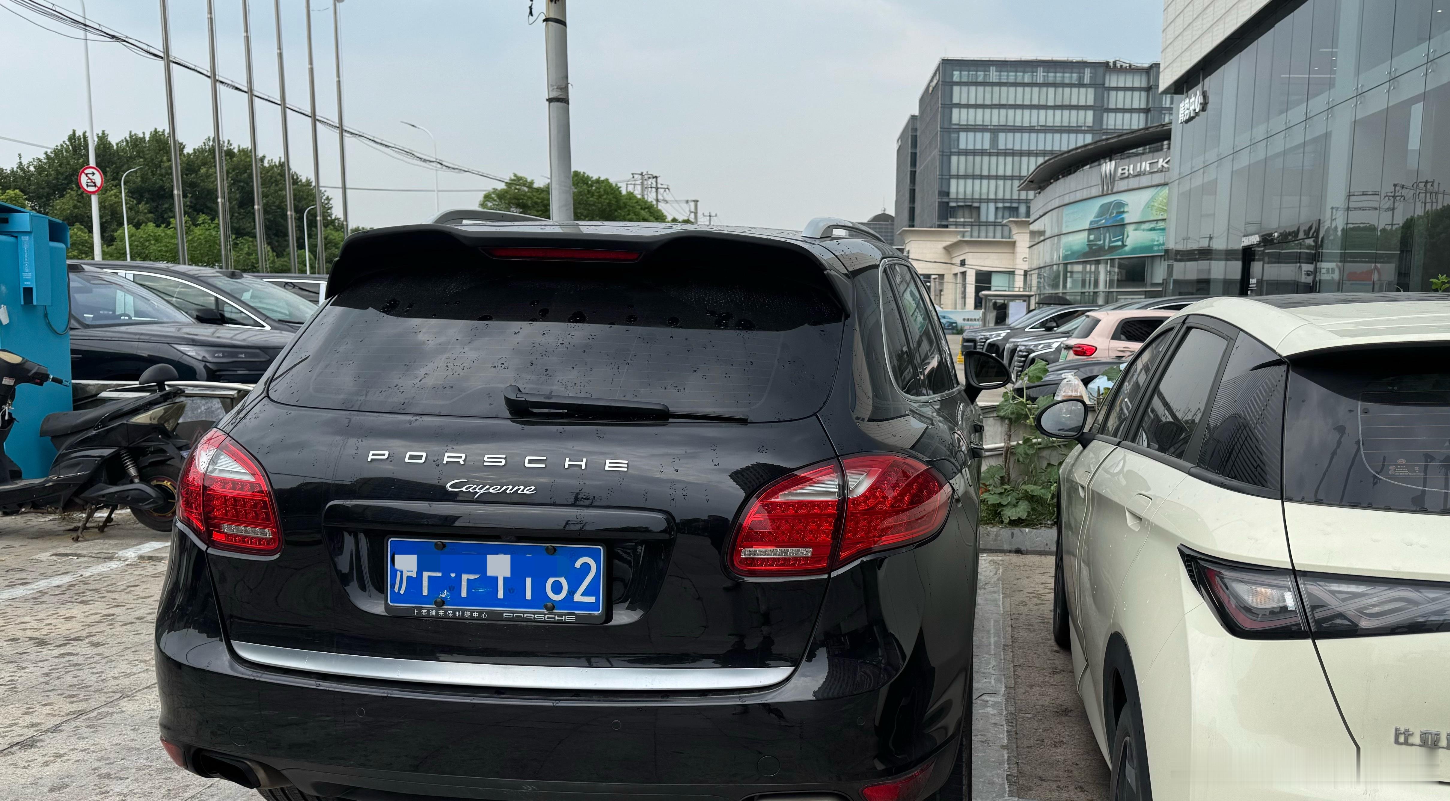 素质一起停留在了旧时代，还喜欢大言不惭的说，我不喜欢智驾，我比智驾开的好[dog