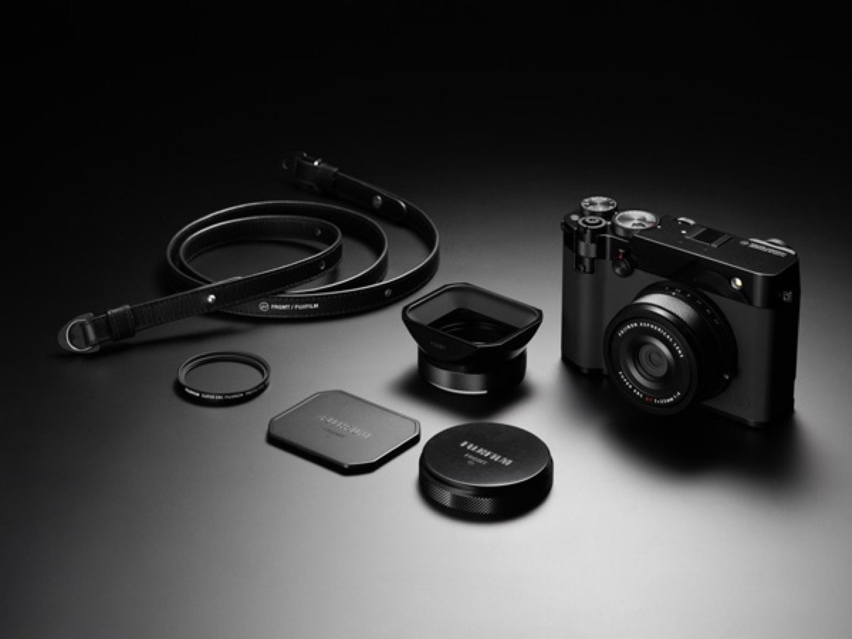 FUJIFILM GFX100RF FRAGMENT EDITION  相机与潮