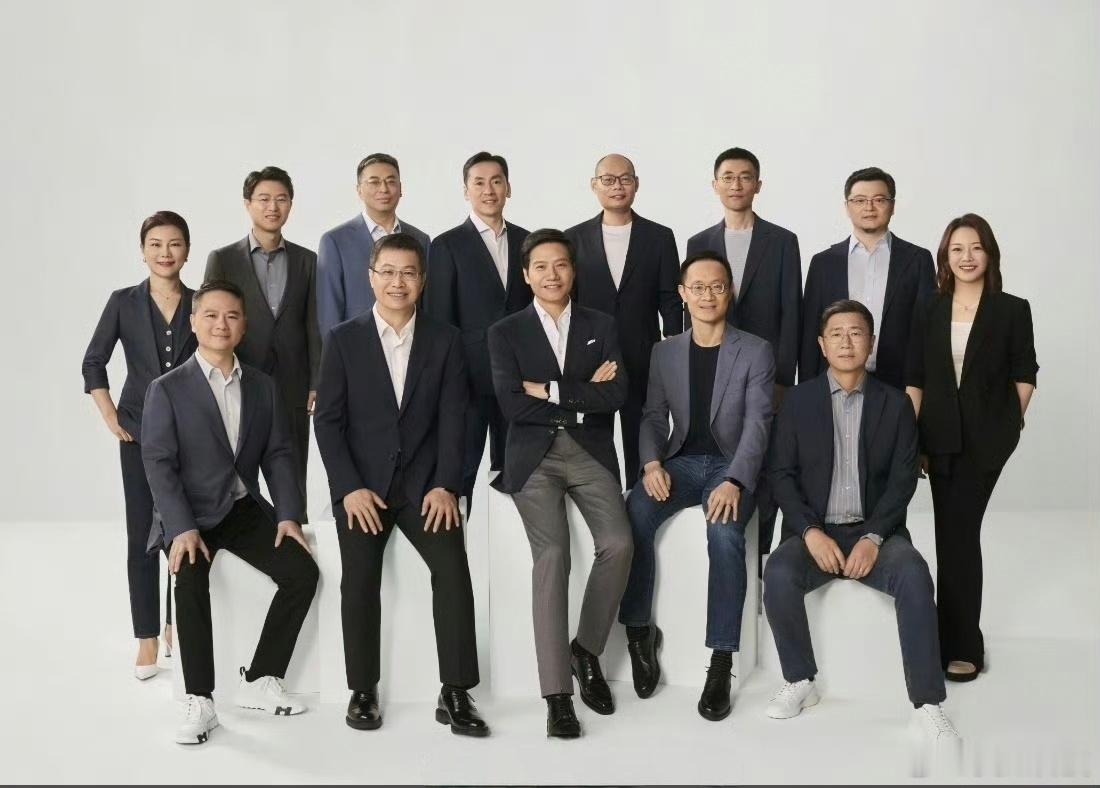 世界500强里面，小米是唯一一个高管大家基本看过或者认识！其它公司的高管有些甚至