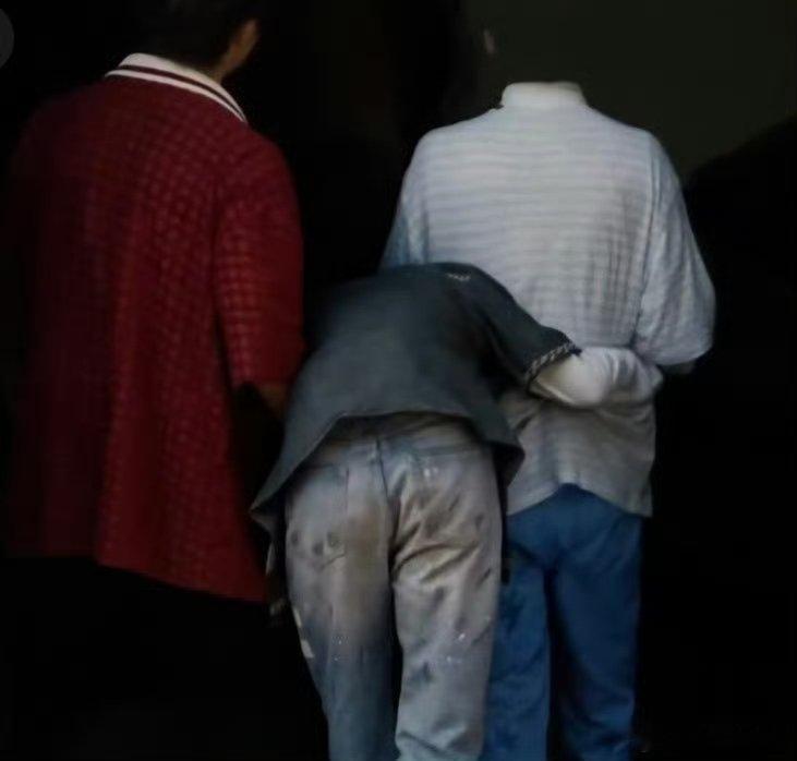 怪不得张真源要问NPC是不是男生密室大逃脱小张张害怕密室环境，先确认NPC性别，
