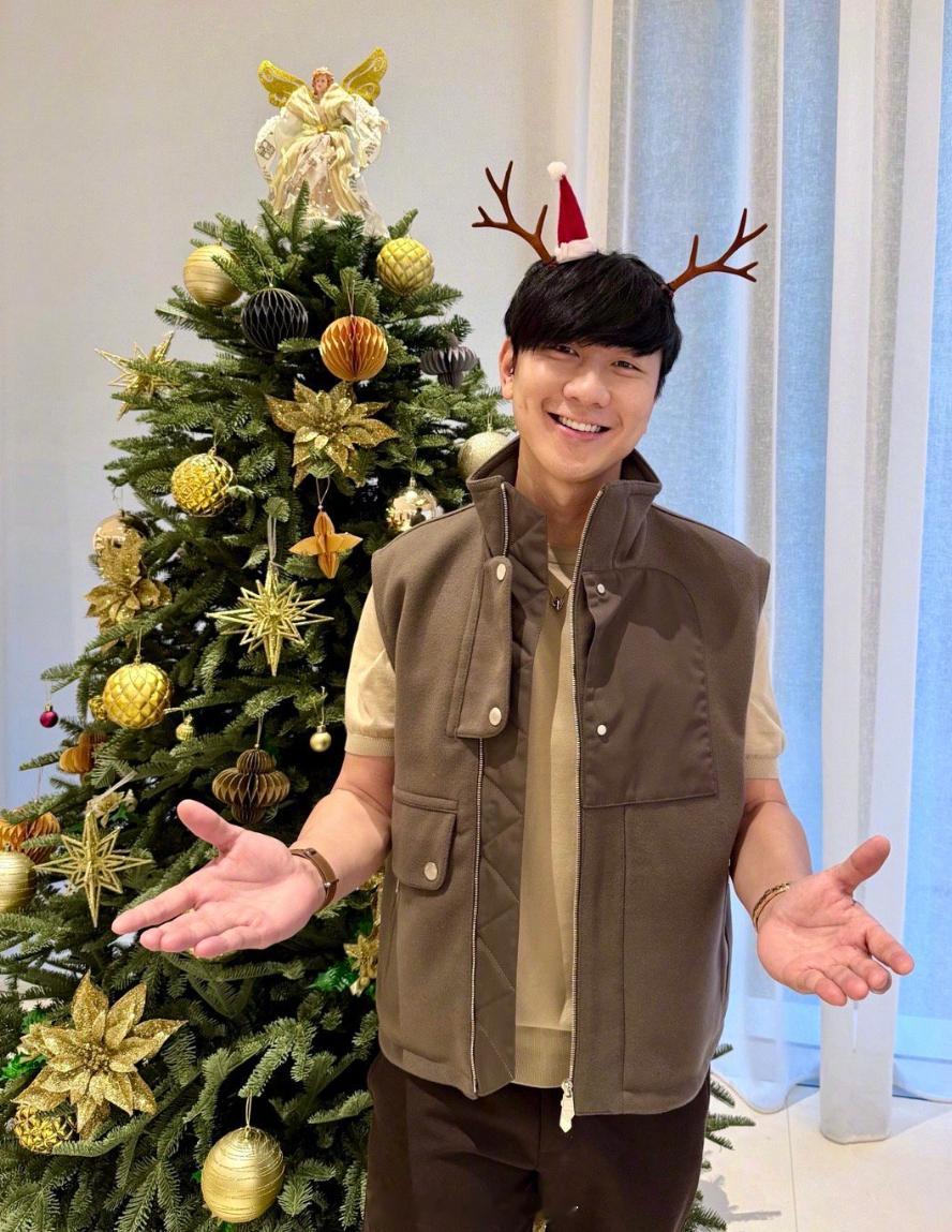 林俊杰方否认看七七直播一见钟情林俊杰方称并没有爱看网红直播 6日，台媒曝林俊杰看