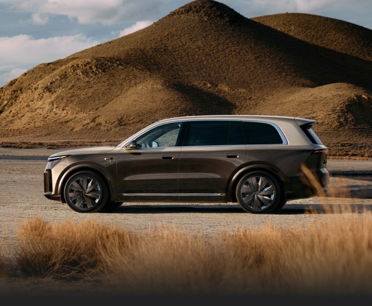 理想这次是真不磨叽了。全新一代理想L9直接把节奏拉满：北京车展全球首秀，5月15