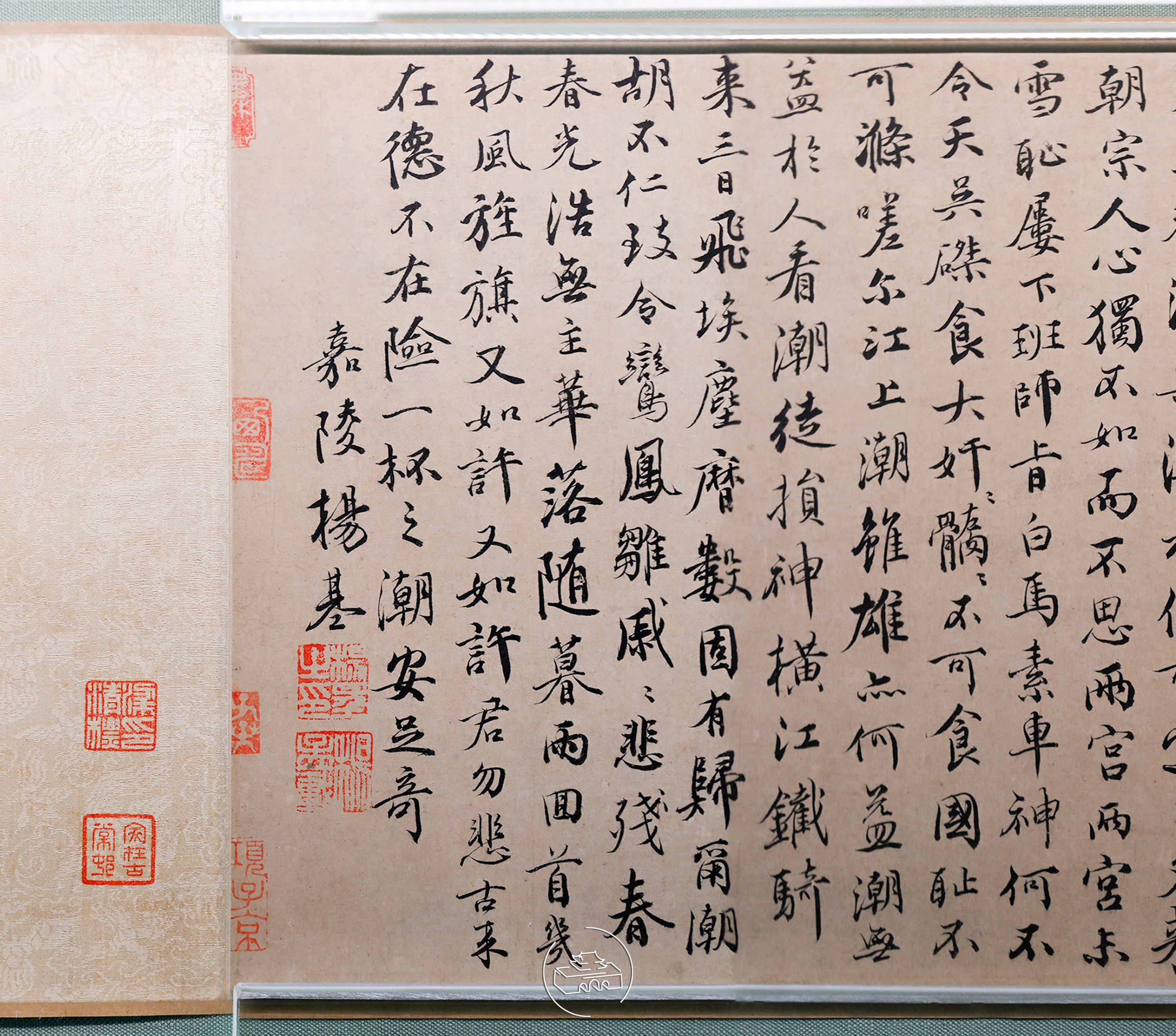 南宋 李嵩 钱塘观潮图卷故宫博物院藏 梦粱临安——南宋杭州城此卷表现了开阔的钱塘