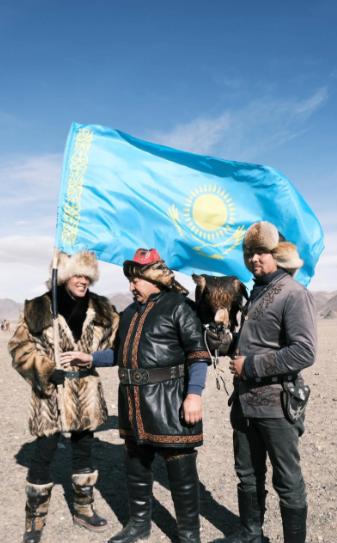 “中国人滚出去！”中国多次伸手援助它，换来的却是对中国人的敌意，这个国家不是巴基