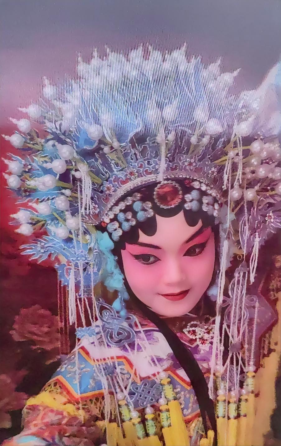 上联:借我三分醉意，恭请对下联还你一生呵护！