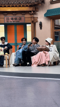 声生不息直播名场面！被夸《一直很安静》，颜人中只淡定说 “谢谢”，yoga 都急