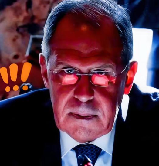 俄罗斯传来消息 ！
 
俄罗斯外长拉夫罗夫突然爆了个大料！他说美国为了控制全球石