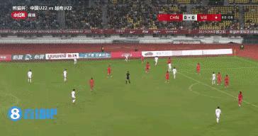 又来“一哥”！中国足坛诞生过项链哥、喝水哥、海参哥……近日在熊猫杯上，又诞生一位